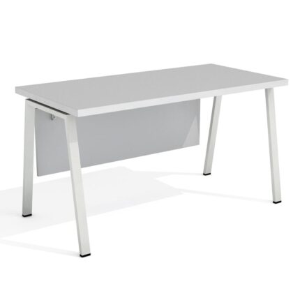 Rašomasis darbo stalas su kojų uždanga Promo R6